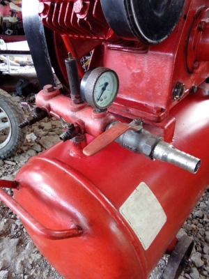 ขายปั้มลม TM 5แรง 3สูบไฟ3เฟรส ขายปั้มลม TM 5แรง 3สูบไฟ3เฟรส