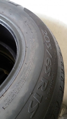 ยาง 205 65 15 ปี 12 คู่ล่ะ 1,200