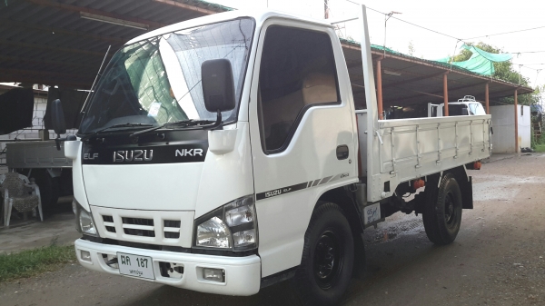 4 ล้อบรรทุก  *Euro.2*  ISUZU  NKR  100 แรงม้า+Turbo+Inter  * รถสวยเดิม+สวยจริง+พร้อมใช้งาน * รถห้างแท้ * มีเล่มพร้อมโอน *