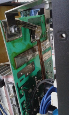 ตู้เชื่อมอินเวอร์เตอร์ 200 แอมป์ ตู้เชื่อมอินเวอร์เตอร์ 200 แอมป์