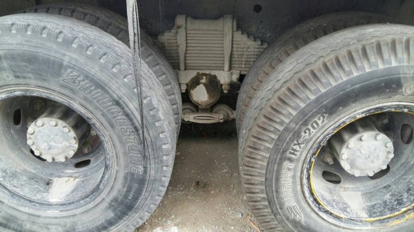 ขายรถพ่วง 20 ล้อ แม่ ลูก กระบะเนียมคอกเกษตรดั้ม ISUZU 270 ปี.48-49 รถสวยมาก ราคา 1900000 ต่อรอง สนใจรีบจองด่วน