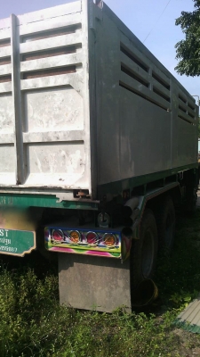 รถอีซุซุ 10 ล้อดั้ม FXZ 175 แรงม้า / เปลื่ยนเครื่อง 185 แรงม้า.   สนใจติดต่อ  081 - 6079515