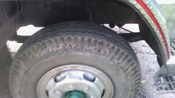 รถอีซุซุ 10 ล้อดั้ม FXZ 175 แรงม้า / เปลื่ยนเครื่อง 185 แรงม้า.   สนใจติดต่อ  081 - 6079515