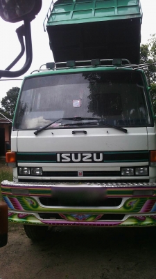 รถอีซุซุ 10 ล้อดั้ม FXZ 175 แรงม้า / เปลื่ยนเครื่อง 185 แรงม้า.   สนใจติดต่อ  081 - 6079515