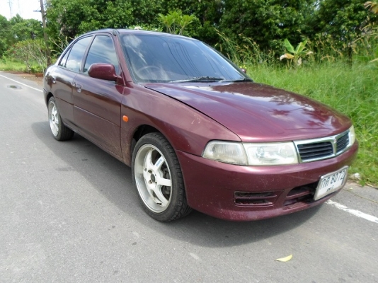 ยี่ห้อ Mitsubishi รุ่น LANCER ปี2000 ยี่ห้อ Mitsubishi รุ่น LANCER ปี2000