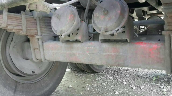 ขายหางพ่วง บรรทุกน้ำมันปาล์ม / 3 เพลา. ยัด   สนใจติดต่อ  081 - 6079515