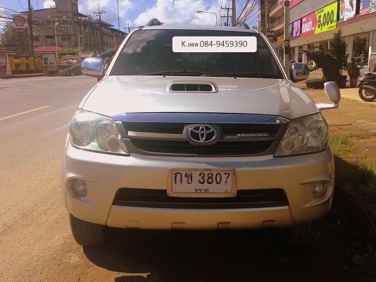 TOYOTA FORTUNNER
