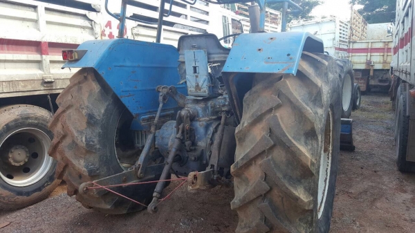 ขายรถไถ FORD 5500 เอกสารเล่มทะเบียนครบ เครื่อง T2 ยางดี คานหน้าเปลี่ยนแล้วติดคีบได้เลย อุปกรณ์มีแค่ผานดันหน้า ราคาต่อรองได้ครับ ขายรถไถ FORD 5500 เอกสารเล่มทะเบียนครบ เครื่อง T2 ยางดี คานหน้าเปลี่ยนแล้วติดคีบได้เลย อุปกรณ์มีแค่ผานดันหน้า ราคาต่อรองได้ครับ