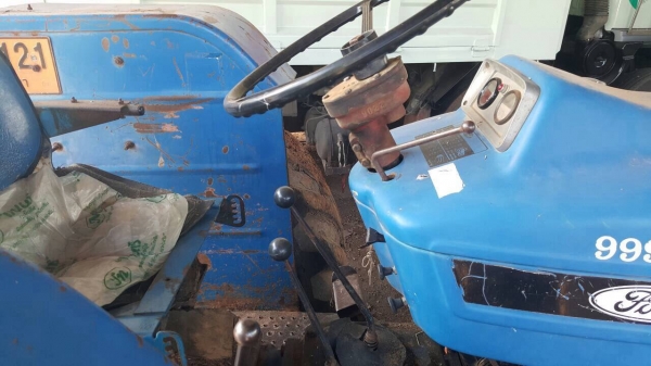 ขายรถไถ FORD 6600 เครื่อง T5 สภาพพร้อมใช้งาน เอกสารเล่มทะเบียนครบ อุปกรณ์มีผานดันหน้า และผาน 5 เปลี่ยนคานหน้าใหญ่แล้วครับ ขายรถไถ FORD 6600 เครื่อง T5 สภาพพร้อมใช้งาน เอกสารเล่มทะเบียนครบ อุปกรณ์มีผานดันหน้า และผาน 5 เปลี่ยนคานหน้าใหญ่แล้วครับ