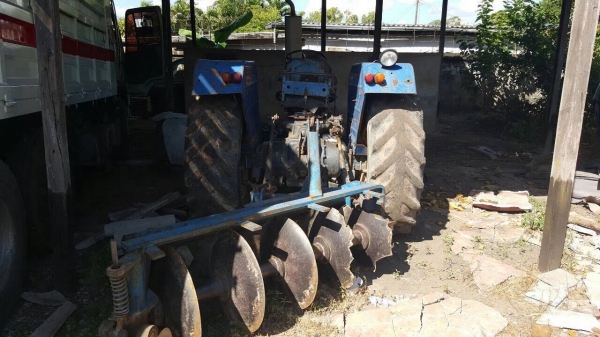 ขายรถไถ FORD 6600 เครื่อง T5 สภาพพร้อมใช้งาน เอกสารเล่มทะเบียนครบ อุปกรณ์มีผานดันหน้า และผาน 5 เปลี่ยนคานหน้าใหญ่แล้วครับ ขายรถไถ FORD 6600 เครื่อง T5 สภาพพร้อมใช้งาน เอกสารเล่มทะเบียนครบ อุปกรณ์มีผานดันหน้า และผาน 5 เปลี่ยนคานหน้าใหญ่แล้วครับ