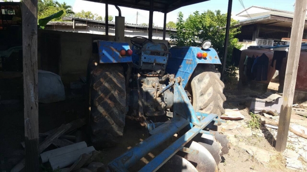 ขายรถไถ FORD 6600 เครื่อง T5 สภาพพร้อมใช้งาน เอกสารเล่มทะเบียนครบ อุปกรณ์มีผานดันหน้า และผาน 5 เปลี่ยนคานหน้าใหญ่แล้วครับ ขายรถไถ FORD 6600 เครื่อง T5 สภาพพร้อมใช้งาน เอกสารเล่มทะเบียนครบ อุปกรณ์มีผานดันหน้า และผาน 5 เปลี่ยนคานหน้าใหญ่แล้วครับ