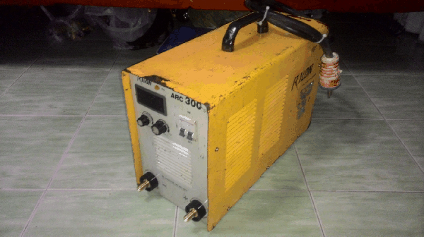 ขายด่วนตู้เชื่อมไฟฟ้าระบบอินเวอเตอร์ RILON ARC300