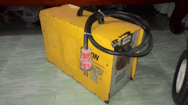 ขายด่วนตู้เชื่อมไฟฟ้าระบบอินเวอเตอร์ RILON ARC300