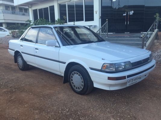 TOYOTA VISTA 1989 AT