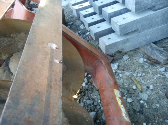 ขาย 19500 บาท ผาน 6 ตราช้าง ใบ 22 นิ้ว ใส่ 34-35-36 แรง