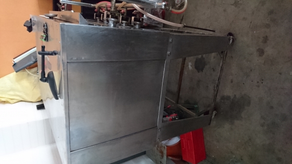 ขายเตาอบแสตนเลสใส่ได้4ถาดมือสอง9000