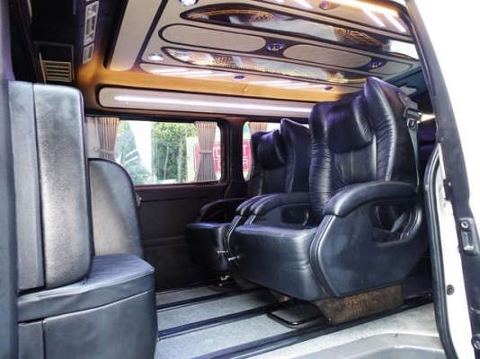 โทร 0922726669 ตันหยง ตู้เบสออโต้เบสแวน ขายรถตู้ เวนจูรี่ แต่งวีไอพี ปี 2009 ราคา 699,000 บาท