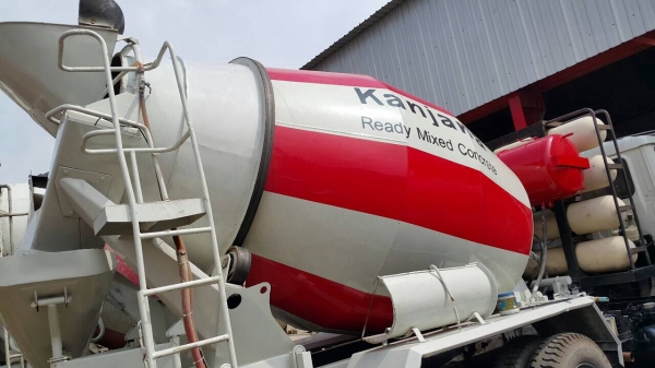 รถโม่ปูน 6คิว รถโม่ปูน 6คิว