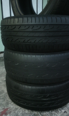 ขายยาง Dunlop LM704  235/55/18 ปี 13