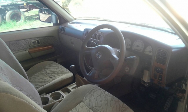 NISSAN FRONTIER 3.0 ปี48 เพาเวอร์ ไฟฟ้า ภาษี59 เล่มพร้อมโอน NISSAN FRONTIER 3.0 ปี48 เพาเวอร์ ไฟฟ้า ภาษี59 เล่มพร้อมโอน