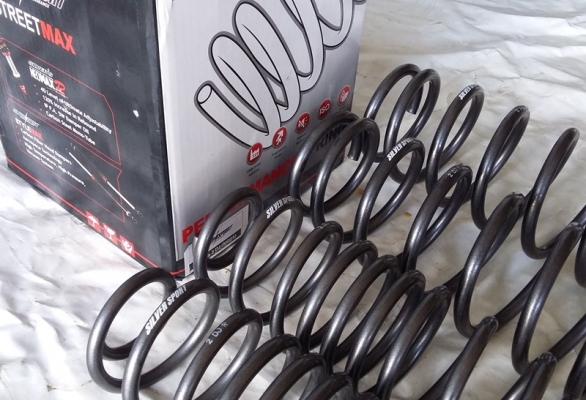 สปริงโหลด,Silver Mazda2 ใหม่ๆใส่วันเดียวถอด 4,000 สปริงโหลด,Silver Mazda2 ใหม่ๆใส่วันเดียวถอด 4,000