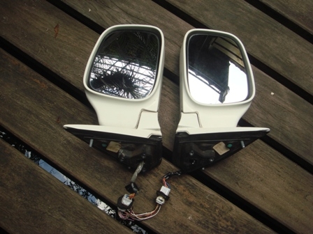 ขายกระจกมองข้างไฟฟ้าพับได้อีซูซุ isuzu muเก่าญี่ปุ่น