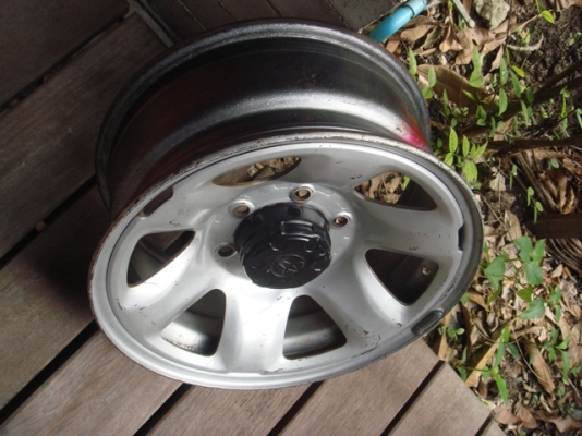 ขายกะทะล้อ 16กว้าง 7นิ้ว 6รู 139 1คู่ เก่าญี่ปุ่นครับ ขายกะทะล้อ 16กว้าง 7นิ้ว 6รู 139 1คู่ เก่าญี่ปุ่นครับ