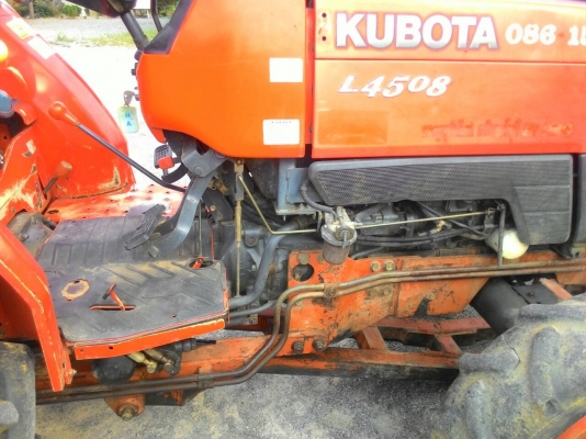 ขายรถไถ KUBOTA L4508 ดันหน้าช้าง ผาน6ช้าง ทะเบียนพร้อมโอน ราคา 235,000 มีรถบริการขนส่งทั่วไทย สอบถาม 0818618678 {id line=0818618678} 0899347475 {id line=carbonthai}