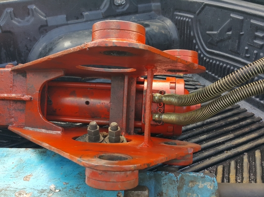 ขายด่วน หัวแยกFURUKAWA ขนานใส่รถ 60 หรือ JCB