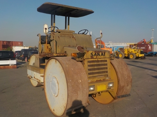 ขาย SAKAI R2S สภาพพร้อมใช้ นำเข้าจากประเทศญี่ปุ่น สนใจติดต่อ อำพล 090-9694506, 080-3031241