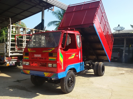 ขายอีแต๋นดั้ม6ล้อพร้องใช้งานสวยมากๆ