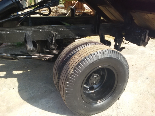 ขายรถอีแต๋นด้ำ6ล้อ เครื่องอีสุสุสี่สูบมีเกียร์สองลูกมีชะโลอย่างดีเกียร์ดีบรรณทุดได้5-6ตัน พร้อมไช้งาน ขายใน ราคา185000บาท รถอยู่วังบัว คลองขลุง กำแพงเพชร สนใจสอบุถามได้ที่081 3655997 อำพร พาเจริญ ขายรถอีแต๋นด้ำ6ล้อ เครื่องอีสุสุสี่สูบมีเกียร์สองลูกมีชะโลอย่างดีเกียร์ดีบรรณทุดได้5-6ตัน พร้อมไช้งาน ขายใน ราคา185000บาท รถอยู่วังบัว คลองขลุง กำแพงเพชร สนใจสอบุถามได้ที่081 3655997 อำพร พาเจริญ