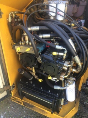 ขาย DYNAPAC CC522H สภาพพร้อมใช้ นำเข้าจาก USA สนใจติดต่อ อำพล 090-9694506, 080-3031241 ขาย DYNAPAC CC522H สภาพพร้อมใช้ นำเข้าจาก USA สนใจติดต่อ อำพล 090-9694506, 080-3031241