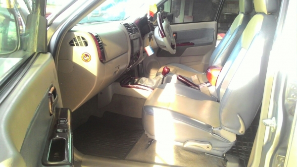 รถบ้านดีแม็กปี04ตัวท๊อป4ประตู268000 รถบ้านดีแม็กปี04ตัวท๊อป4ประตู268000