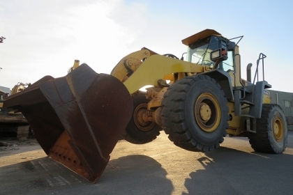 ขายด่วนรถตักล้อยาง KOMATSU WA400-3EA ปี2000 เก่าญี่ปุ่น    สภาพสวยมาก ๆๆ ใช้งานน้อย เครื่องดำ พร้อมใช้งาน