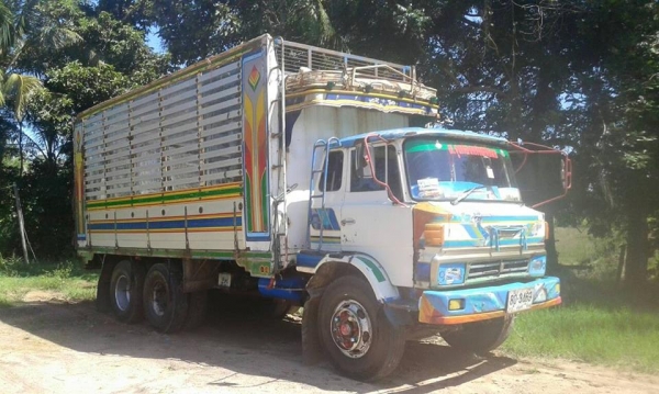 ขายดั้มเกษตร KT925 เครื่องHO7C 185แรง พ.เพาเวอร์ เบรกทิฟฟี่ สภาพพร้อมใช้งาน เอกสารพร้อมโอน สนใจโทร 090-8588220คุณนะ 093-3258446คุณบิว หรือเข้าดูสินค้าอื่นๆได้ที่ www.truck.in.th/498 หรือเพจFacebook ณรงค์ ซื้อขายรถมือสอง (เว็บไซต์ส่วนตัว) หรือFacebook ตลาด