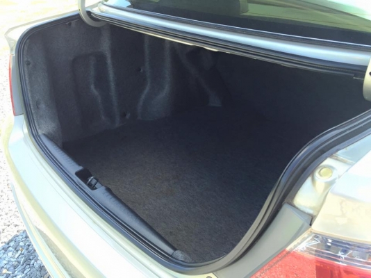 ขายรถเก๋ง  CITY 1.5  A i-DSI โฉม ZX  เกียร์ ออโต้ ปี 2007 รถสวย เดิมๆ เบาๆ ไม่เคยชน  เครื่องดี กำลังดี  วิ่งนิ่ม พวงมาลัยเพาเวอ์ กระจกไฟฟ้า แอร์เย็นมากๆ แม็กขอบ 17  นิ้ว  ยางดี พร้อมใช้เลย แต่งสวย โดนใจ  รับประกันความสวย  ต้องการเพิ่มเติม ID ไลน์ 08199422