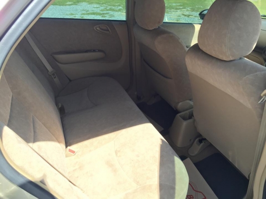 ขายรถเก๋ง  CITY 1.5  A i-DSI โฉม ZX  เกียร์ ออโต้ ปี 2007 รถสวย เดิมๆ เบาๆ ไม่เคยชน  เครื่องดี กำลังดี  วิ่งนิ่ม พวงมาลัยเพาเวอ์ กระจกไฟฟ้า แอร์เย็นมากๆ แม็กขอบ 17  นิ้ว  ยางดี พร้อมใช้เลย แต่งสวย โดนใจ  รับประกันความสวย  ต้องการเพิ่มเติม ID ไลน์ 08199422