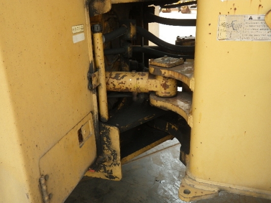 ขายรถตัก TCM 880-2