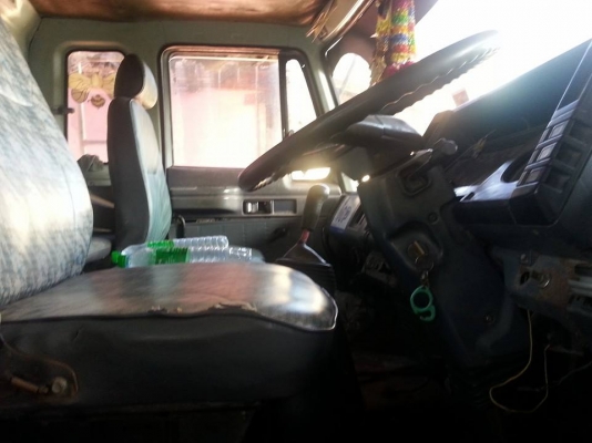 ขายร็อกกี้195แรง พ.เพาเวอร์ เบรกทิฟฟี่ ภายในสวย สภาพพร้อมใช้งาน เอกสารพร้อมโอน สนใจโทร 090-8588220คุณนะ 093-3258446คุณบิว หรือเข้าดูสินค้าอื่นๆได้ที่ www.truck.in.th/498 หรือเพจFacebook ณรงค์ ซื้อขายรถมือสอง (เว็บไซต์ส่วนตัว) หรือFacebook ตลาดรถมือสอง คุณ