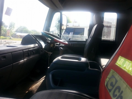 ขายดั้ม2เพลา 195แรง โลฮาย10สปีด พ.เพาเวอร์ เบรกทิฟฟี่ สภาพพร้อมใช้งาน เอกสารพร้อมโอน สนใจโทร 090-8588220คุณนะ 093-3258446คุณบิว หรือเข้าดูสินค้าอื่นๆได้ที่ www.truck.in.th/498 หรือเพจFacebook ณรงค์ ซื้อขายรถมือสอง (เว็บไซต์ส่วนตัว) หรือFacebook ตลาดรถมือส