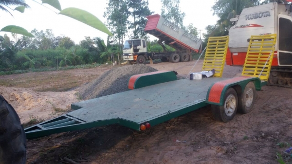 ขายรถเกี่ยว DC95GMไม่มีคนขับทำงานประจำไม่มีเวลาพร้อมเทเลอร์