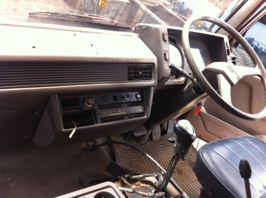 ขายดั้ม2เพลา FN527M-TD5943 เกียร์อิตั้น สภาพพร้อมใช้งาน เอกสารพร้อมโอน  สนใจโทร 090-8588220คุณนะ 093-3258446คุณบิว หรือเข้าดูสินค้าอื่นๆได้ที่ www.truck.in.th/498 หรือเพจFacebook ณรงค์ ซื้อขายรถมือสอง (เว็บไซต์ส่วนตัว) หรือFacebook ตลาดรถมือสอง คุณนะ