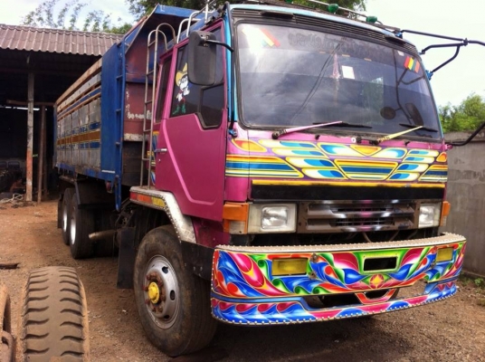 ขายดั้ม2เพลา FN527M-TD5943 เกียร์อิตั้น สภาพพร้อมใช้งาน เอกสารพร้อมโอน  สนใจโทร 090-8588220คุณนะ 093-3258446คุณบิว หรือเข้าดูสินค้าอื่นๆได้ที่ www.truck.in.th/498 หรือเพจFacebook ณรงค์ ซื้อขายรถมือสอง (เว็บไซต์ส่วนตัว) หรือFacebook ตลาดรถมือสอง คุณนะ