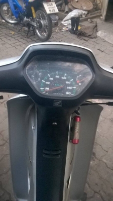 ขายลูกเดียว เป็นคู่wave100sกับ110s ราคากันเองด่วนๆ มีเล่มเอกสารครบ