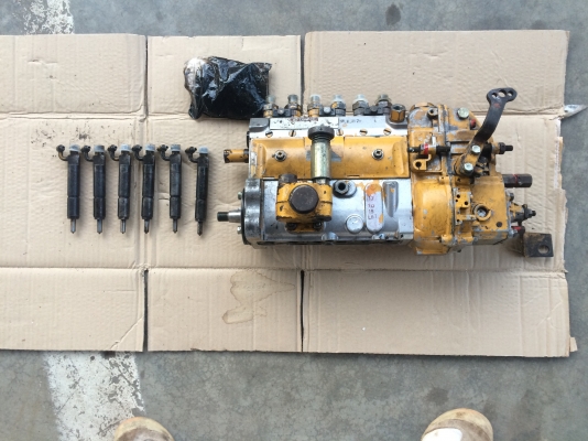 Komatsu6-D95เทอร์โบเครื่องตัดลงขายถูก