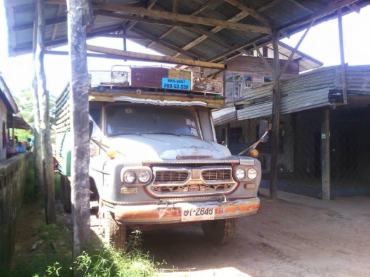 ขายรถ10ล้อหัวยาว เครื่อง168แรง EH700 ช่วงล่างใหญ่ สภาพสวยพร้อมใช้งาน เอกสารพร้อมโอน สนใจโทร 090-8588220คุณนะ 093-3258446คุณบิว หรือเข้าดูสินค้าอื่นๆได้ที่ www.truck.in.th/498 หรือเพจFacebook ณรงค์ ซื้อขายรถมือสอง (เว็บไซต์ส่วนตัว) หรือFacebook ตลาดรถมือสอ