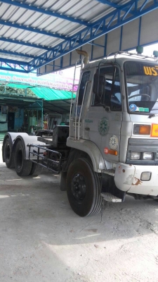 หัวลาก  NISSAN UD  290 แรง  พร้อมหาง  2 เพลา  รถตามภาพ  ราคา  750,000  บาท