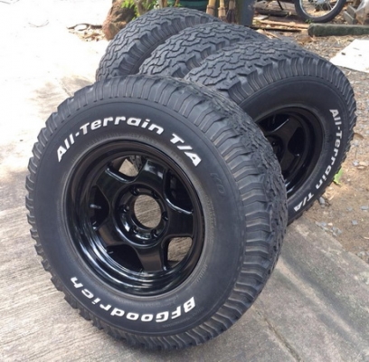 ขายล้อลายbradley v16x8 off 0 พร้อมยางBF ALL 265x75x16 ดอกสวย 4เส้น