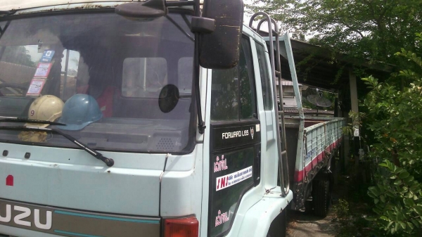 หกล้อ อีซูซุ FRR165โบว์ ช่วงยาว7.20ม สภาพดีสวยพร้อมใช้ ทะเบียนพร้อมโอน